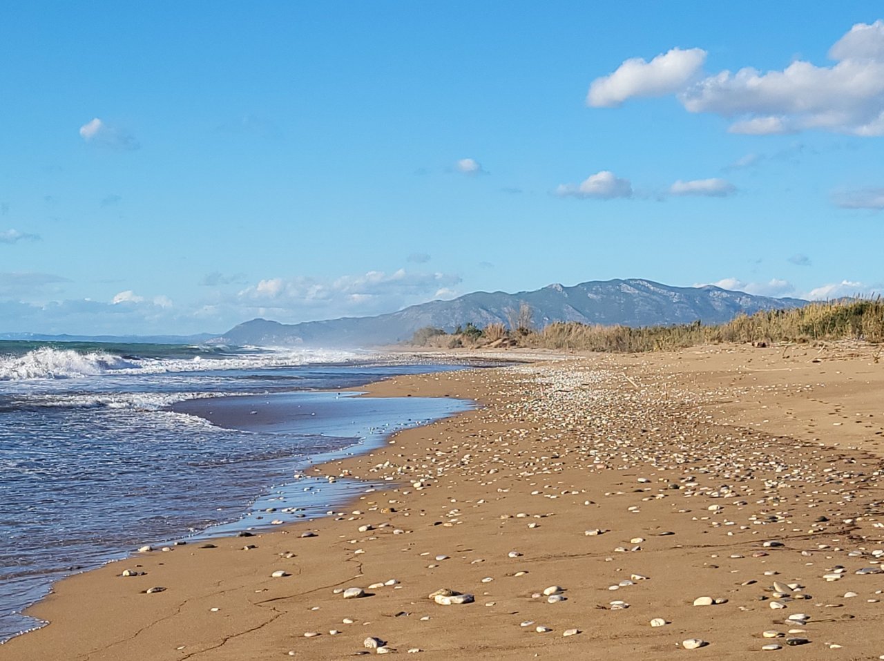 Der Elea Beach ein besonderer Ort  22.11. – 01.12.22 mit Lagerfeuerstimmung und unser Campingtisch ist&nbsp;weg